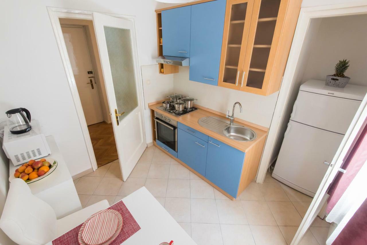T&M Apartment With Parking In The Old Town Zadar Bagian luar foto