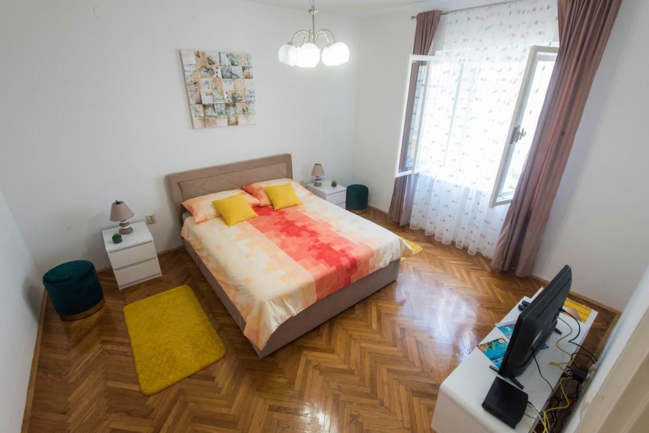 T&M Apartment With Parking In The Old Town Zadar Bagian luar foto
